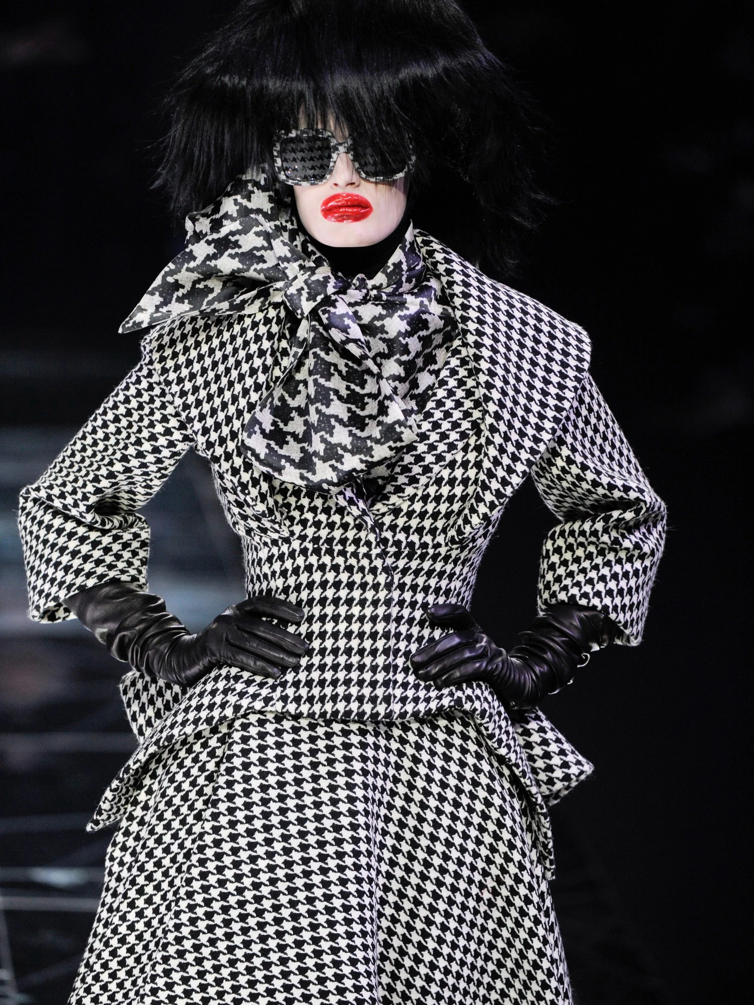 Alexander McQueen Fall 2009 Houndstooth Runway Jacket 'Horn of